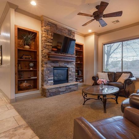 D5-Coral Springs Poolside-Ground Floor 3-Bedroom Hillside View ハリケーン 部屋 写真